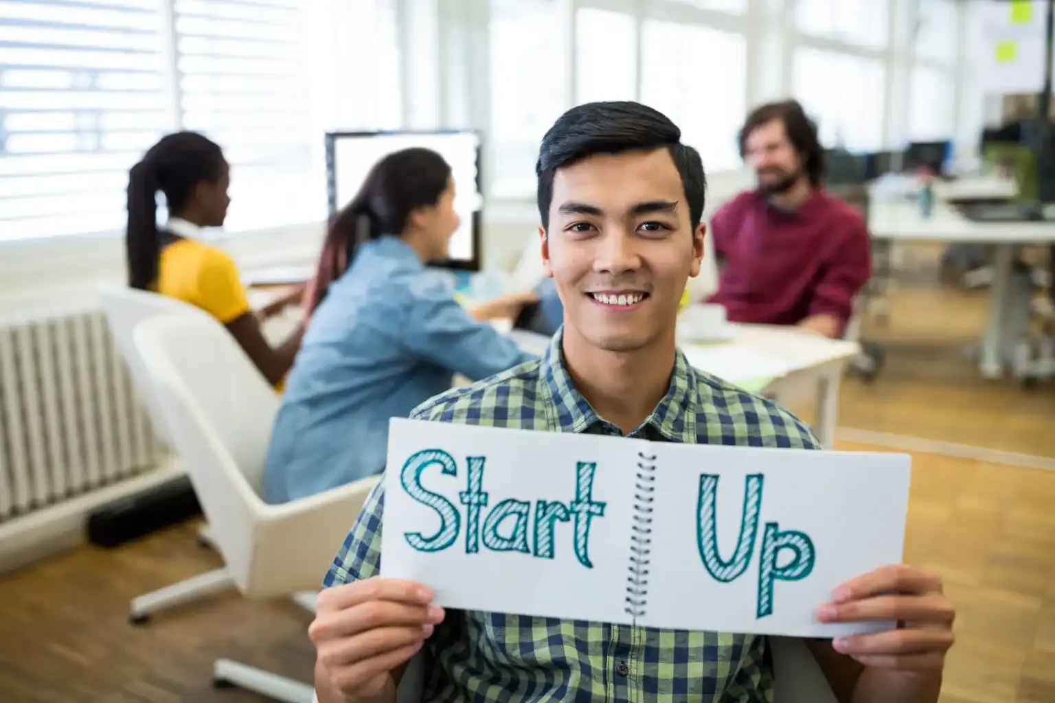 Entrepreneurship 101: A Beginner’s Guide to Launching Your Dream Business